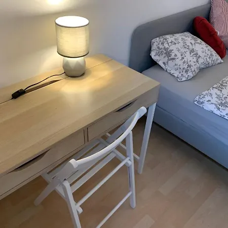 Traveler's Shelter - By Nahuen Apartment