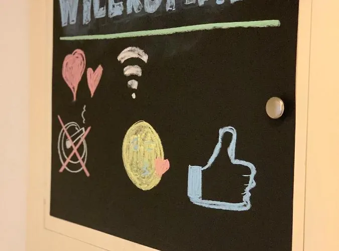 Traveler's Shelter - By Nahuen * グラーツ