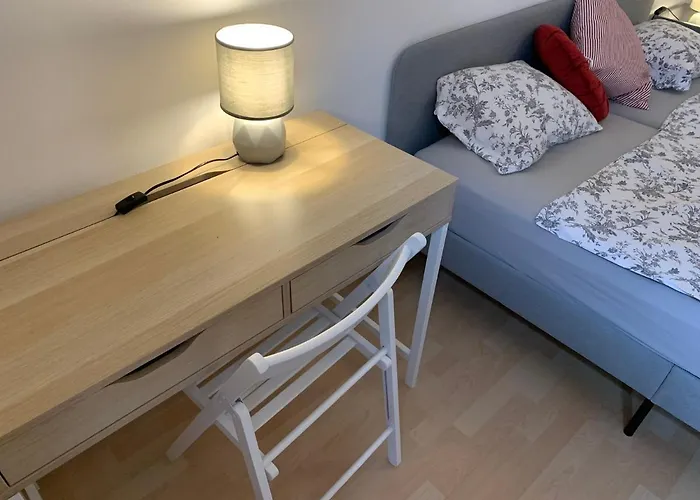 Traveler's Shelter - By Nahuen アパート